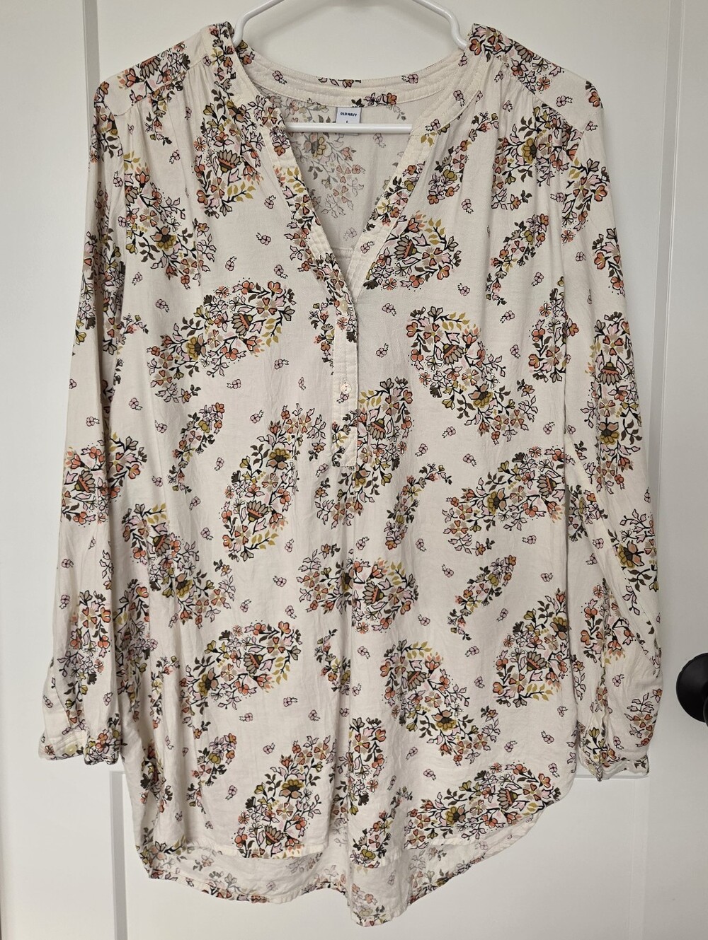 Old Navy Cream Floral Long-Sleeve Tunic Blouse. Size L. #SW